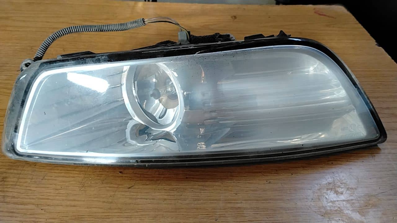 FARO ANTINIEBLA DERECHO