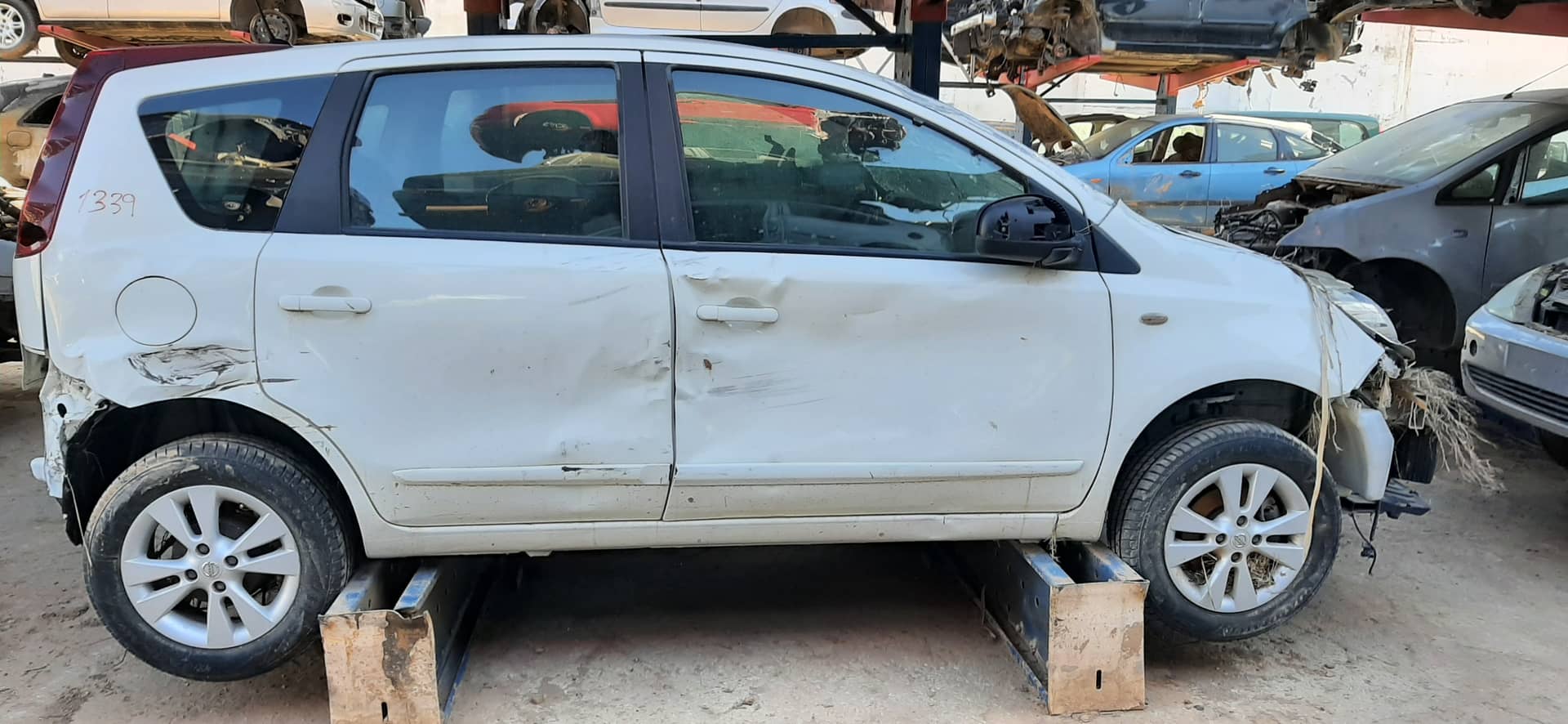 Nissan Note (E11E)(01.2006->)