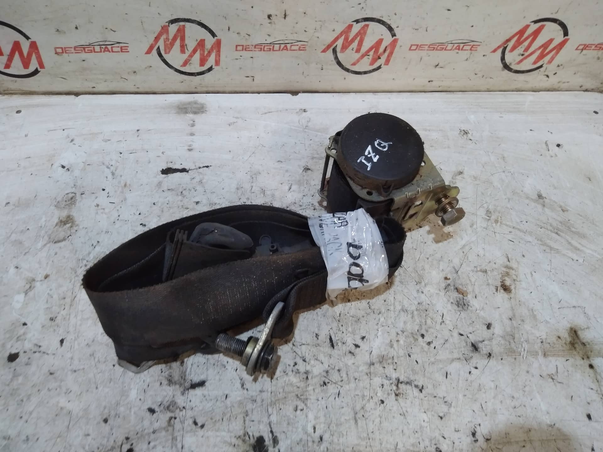 CINTURON SEGURIDAD DELANTERO IZQUIERDO